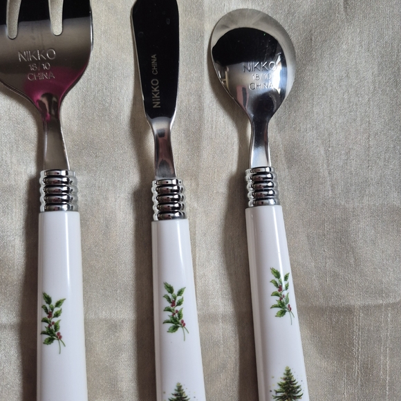 Elegant White 6pc. Vintage Cutlery Set with Tree Design Nikko - Picture 10 of 13